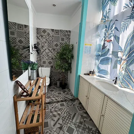 C&o Oda ve Kahvaltı 3*