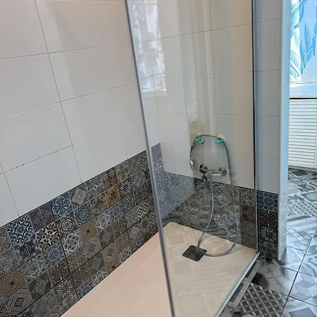 C&o Oda ve Kahvaltı 3*