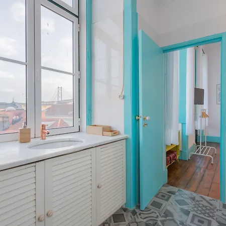 C&o Bed and breakfast Lisboa